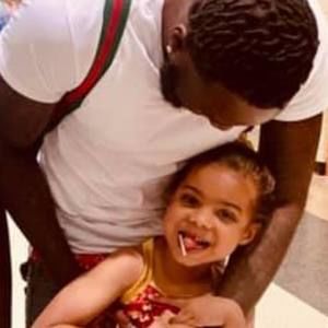 Meet your Posher, Jean